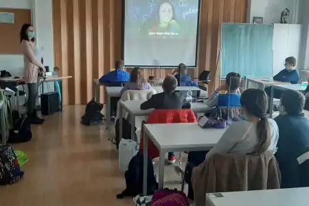Održano predavanje o prevenciji internetskog nasilja u OŠ Bartula Kašića