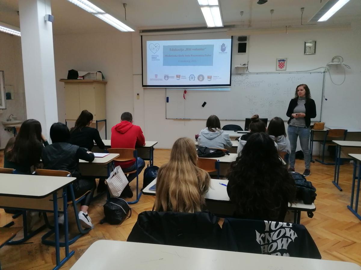 Održana edukacija o volonterstvu u Medicinskoj školi