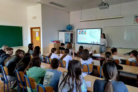 Održana predavanja na temu sigurnosti na internetu u Salima i Arbanasima