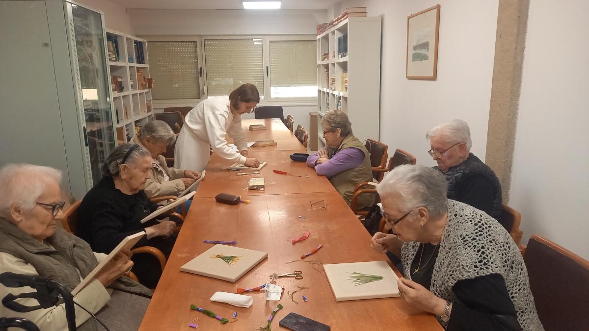 Održana radionica vezenja u Domu za starije i nemoćne Zadar