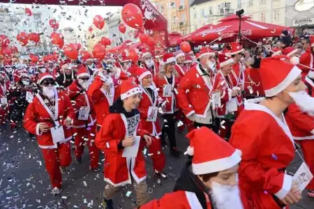 Poziv za humanitarnu utrku Djedova Božićnjaka u sklopu Adventa u Zadru 2015.