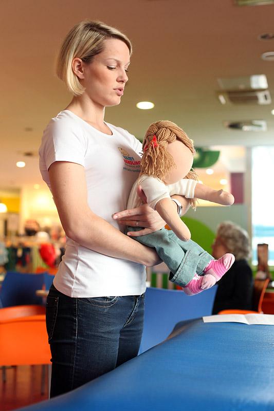 Radionica "Baby handling" u sklopu projekta Foster children rights
