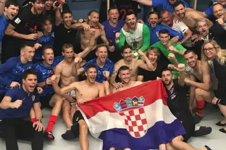 Poziv navijačima/icama Vatrenih :)