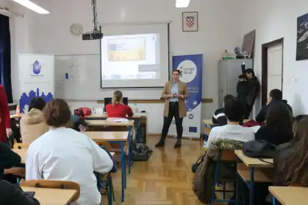 Održano predavanje na temu "Europske snage solidarnosti"