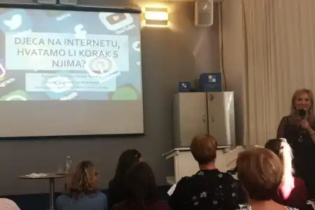 Održano predavanje prof. dr. sc. Gordane Buljan Flander „Djeca na internetu, hvatamo li korak s njima?